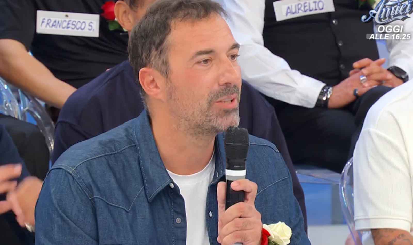 Lorenzo cavaliere Trono Over Uomini e Donne