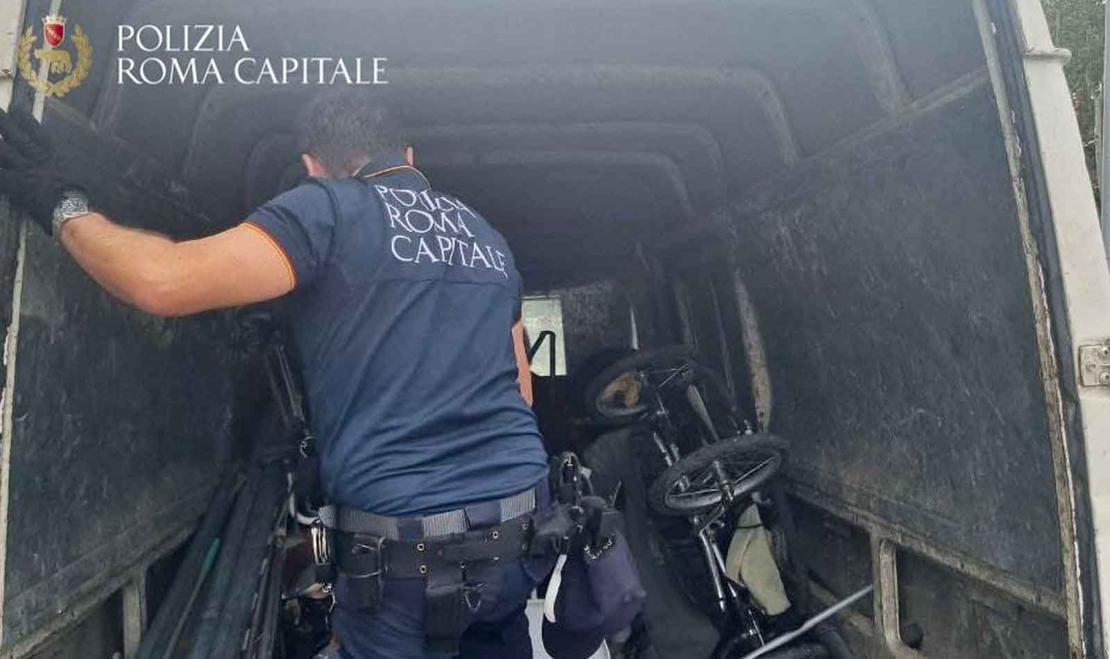 Roma, Polizia Locale in azione
