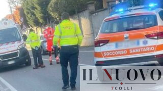 Roma, auto medica si schianta contro il semaforo: infermiera in fin di vita sulla via Aurelia