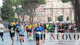 Roma, Ognissanti stravolge il traffico: 5mila runner invadono il centro, strade chiuse e divieti dalle 6