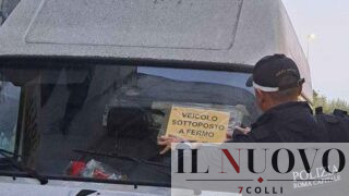 Roma, furgone pieno di rifiuti pericolosi al campo nomadi via Salviati: padre e figlio denunciati