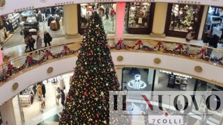 Natale, regali dell’ultimo minuto: ecco quali centri commerciali restano aperti a Roma (anche a S. Stefano)