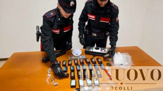 Acilia, arrivano per una lite e trovano tre chili di hashish: arrestato 35enne