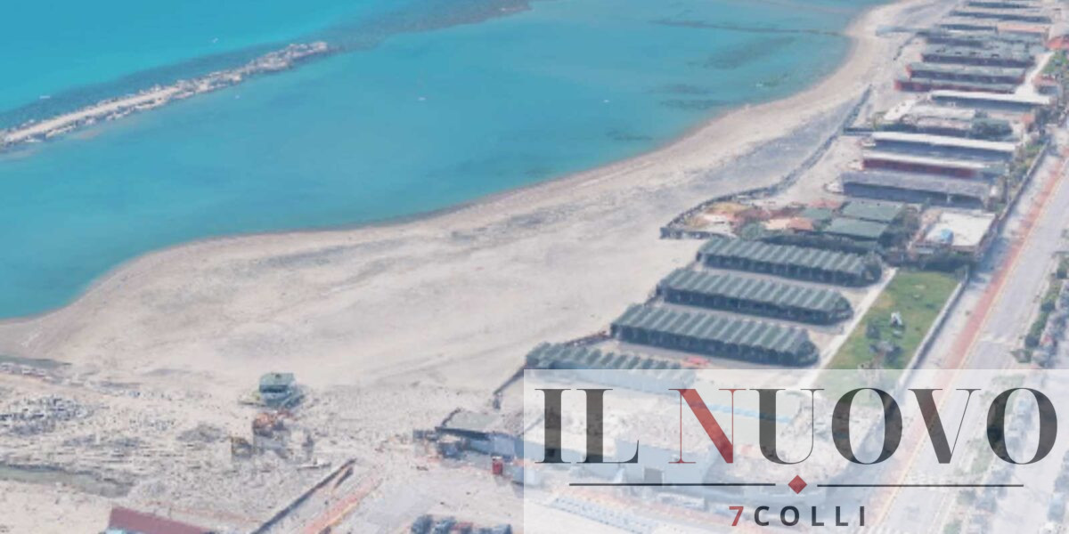 Ostia, un tratto del Lungomare Toscanelli, foto Google Maps