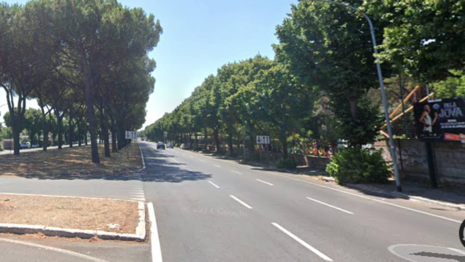 Roma, viale Palmiro Togliatti, foto Google Maps