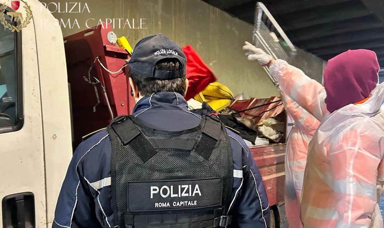 Roma, Polizia Locale in azione Stazione Trastevere