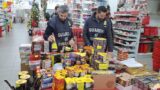 Pomezia, maxi sequestro di botti illegali: 500 chili di esplosivi pronti alla vendita, un denunciato