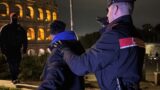 Tragedia al Colosseo, operaio precipita da dieci metri durante i lavori: indaga la Procura di Roma
