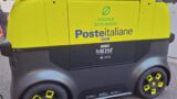 Poste ‘accende’ Roma: arriva BOXi, il postino-robot che consegna da solo (e cambia l’ultimo miglio)