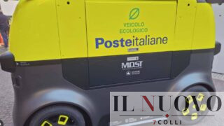 Poste ‘accende’ Roma: arriva BOXi, il postino-robot che consegna da solo (e cambia l’ultimo miglio)