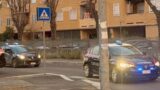Roma, donna minaccia di uccidersi con due coltelli alla gola, salvata con un blitz in extremis