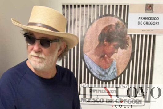 Roma, Francesco De Gregori celebra i 50 anni di Rimmel con un concerto: tutte le informazioni