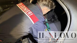 Roma, pedinato dal centro ai Parioli: prima tenta il furto in casa, poi picchia i carabinieri