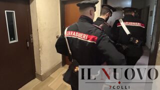 Roma, “Ti ammazzo”, e la massacra di botte davanti al figlio minorenne: arrestato 46enne