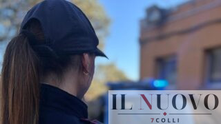 Roma, rubano una borsa al bar e prelevano al bancomat: inseguimento sulla Tangenziale Est, tre arresti della Polizia di Stato