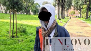 Roma, ancora un’aggressione in strada contro una donna: “Ammazzo te e il tuo cane”, poi le scaglia una sedia di ferro in testa