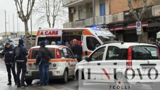 Torvaianica, investe due donne sulle strisce: una viene trascinata per 30 metri, è gravissima (FOTO)