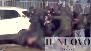 Sicurezza, Santori attacca Gualtieri: “A Roma fondi pubblici a chi invoca violenza e martellate contro la polizia”