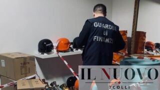 Ostia e Casal Palocco: falsi Rolex, Hermès e Chanel nel negozio, lavoratori in nero nei ristoranti