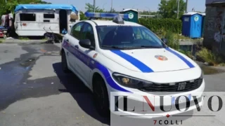 Roma, campo rom Candoni, nel passeggino spuntano arnesi da scasso: denunciata una 29enne