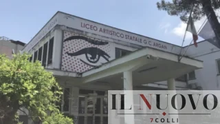 Roma, il liceo boccia l’alunna fragile, il Tribunale la riammette: ma l’inclusione finisce sotto esame (anche in centro)