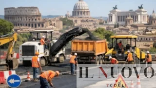 Roma, 30 milioni di mutuo per rifare l’asfalto: la Giunta approva il ‘Piano strade’ per i municipi