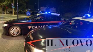 Roma, tentano il furto in appartamento in pieno giorno: ladri messi in fuga dai residenti