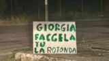 Roma, troppi incidenti all’incrocio Eur-Mostacciano: “Giorgia, faccela tu la rotonda”