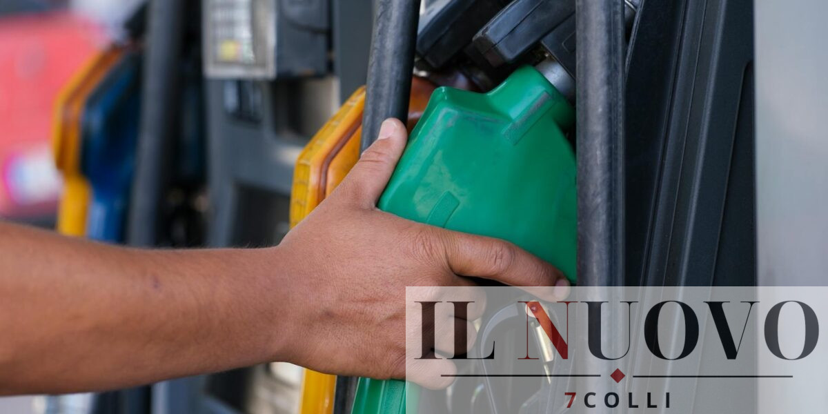 distributore carburante