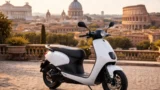 Bonus moto e motorini 2026, via alle prenotazioni dal 18 marzo: fino a 4 mila euro per elettrici, ibridi e e-car