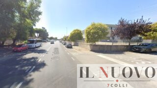 Roma, pestato in strada mentre aspetta la figlia: 68enne  massacrato di botte da un rapinatore