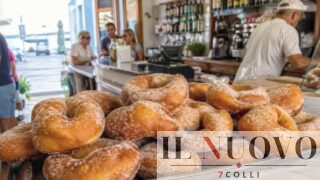 Le ciambelle fritte più famose di Roma? Si mangiano a Ostia, sul lungomare