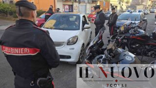 Roma, ‘pazzi in strada’ tra Don Bosco e Centocelle: uno picchia il cane, l’altro urina davanti ai bambini, due insultano i carabinieri
