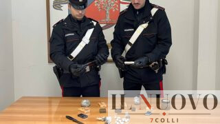 Ladispoli, spaccio nei giardini pubblici e in cameretta: arrestati insospettabili fratelli, uno ha 15 anni