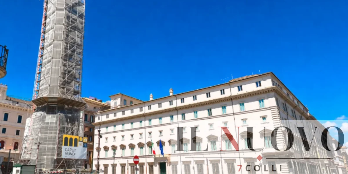 Roma, cantiere incorso alla colonna di Marco Aurelio, foto Google Maps