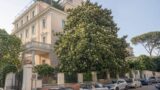 Alberi a Roma, il Tribunale salva dalle motoseghe la grande magnolia magniflora: sconfitta (doppia) per il Campidoglio