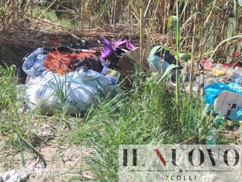 accampamento abusivo zona Marconi