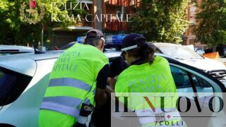 Roma, “Dammi i soldi o ti picchio”: parcheggiatore abusivo aggredisce un automobilista, poi minaccia gli agenti