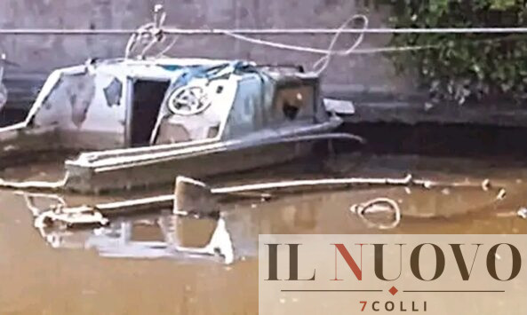barche affondate canale dei pescatori 