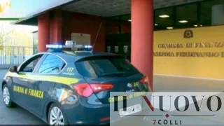Usura a Roma, prestiti al 300% e armi con silenziatore sequestrate: due imprenditori in manette