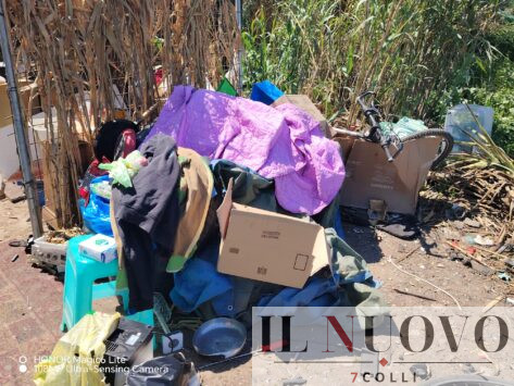 Baraccopoli zona Marconi (vicino Tiberis)