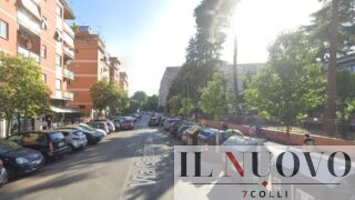 Roma, uomo con la kippah ebraica aggredito in strada mentre cammina con moglie e figlia: possibile movente antisemita