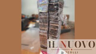 Roma, spesa… stupefacente: 3 kg di hashish nascosti tra tè e caffè, arrestato 26enne