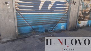 Ostia, boato nella notte: bomba carta contro il Lazio Store 1900