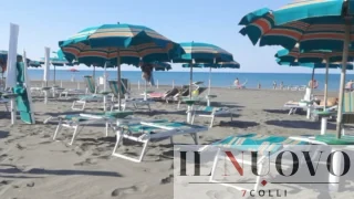 Ostia, balneari contro il Campidoglio: “Roma ci deve 2,5 milioni di €”. Gualtieri impone di smontare 5mila cabine a fine stagione