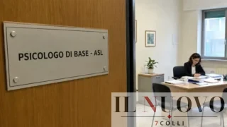 Lazio, psicologo di base: il PD sfida Rocca con 15mila firme, ma in 10 anni di governo non lo ha mai reso realtà