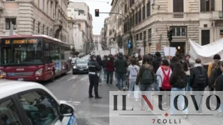 Roma, sciopero scuola il 7 maggio: presidio in centro, lezioni a rischio e viabilità modificata