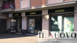 Roma, scavano un tunnel per fare il colpo milionario, ma la banca si è trasferita: la banda del buco…nell’acqua