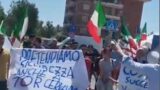 Roma, sequestrata e violentata per 3 giorni da 5 stranieri, cittadini in strada: “Basta, sgomberate via Tallone” (VIDEO)