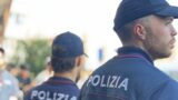Roma, si presenta a casa con un falso tesserino da ufficiale giudiziario: “Dobbiamo controllare i suoi gioielli”, arrestata truffatrice